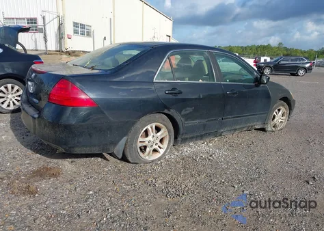 2006 Honda Accord 2.4 Se z USA, uszkodzony, nr VIN 1HGCM56306A106730